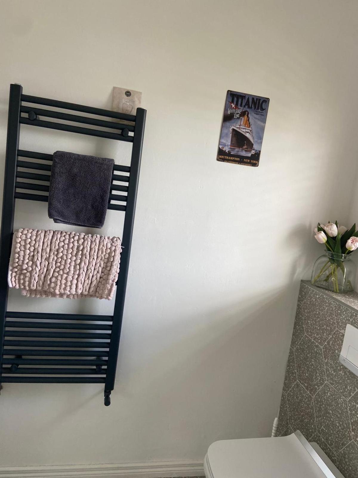 Sea La Vie Hotel Bangor  Kültér fotó